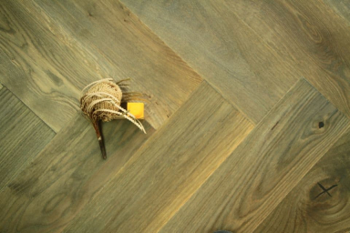 Natural Engineered Flooring Oak Bespoke Click Herringbone Orlando Brushed Hardwax Oiled  12/3mm By 120mm By 550mm FL4571 1