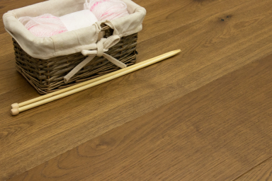 Natural Engineered Flooring Oak Click Light Smoked Brushed Uv Oiled 14/3mm By 190mm By 1200mm