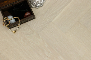 Prime Engineered Flooring Oak Herringbone Polar White Brushed UV Matt Lacquered 14/3mm By 98mm By 790mm FL3937 4