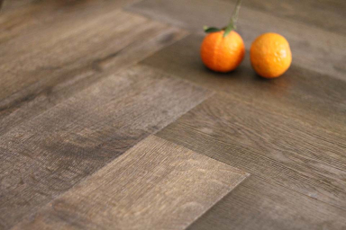 Natural Engineered Flooring Oak Bespoke Click Herringbone Idaho Brushed Uv Lacquered 12/3mm By 120mm By 550mm FL4568 1