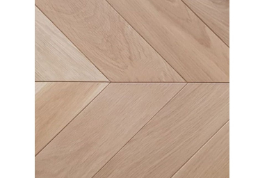 Prime Engineered Flooring Oak Chevron Unfinished 14/3mm By 80mm By 350mm FL4219 1
