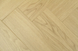 Meron Natural Oak Herringbone Laminate Flooring 12mm By 120mm By 600mm LM083 2