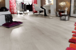 Calcic Light White Oak Laminate Flooring 8mm By 189mm By 1200mm  LM011 1