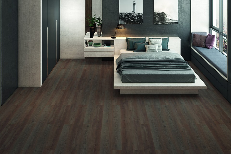 Aivary Dark Brown Oak Laminate Flooring, Dark Brown Wood Effect Laminate Flooring