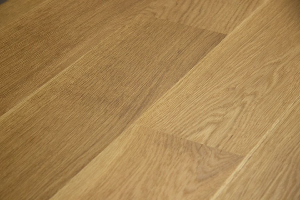 Select Engineered Flooring Oak Click UV Oiled 14/3mm By 146mm By 1605mm FL3295 2