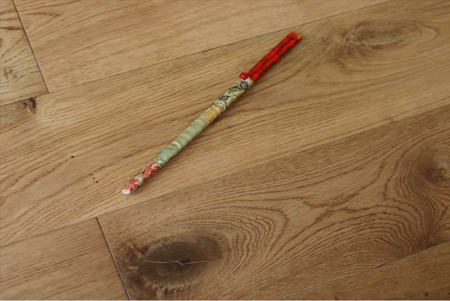 Natural Solid Flooring Oak Semi Matt Lacquered 20mm By 180mm By 500-2200mm FL3299 1