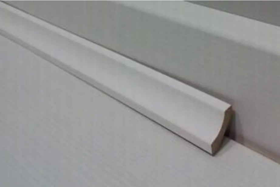 White MDF Scotia Beading 16mm by 18mm by 2400mm AC352 2