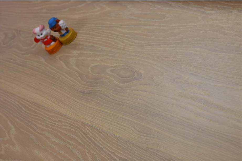 Select Engineered Oak Click Brushed White UV Oiled 14/3.5mm By 195mm By 790-2400mm GP018 1