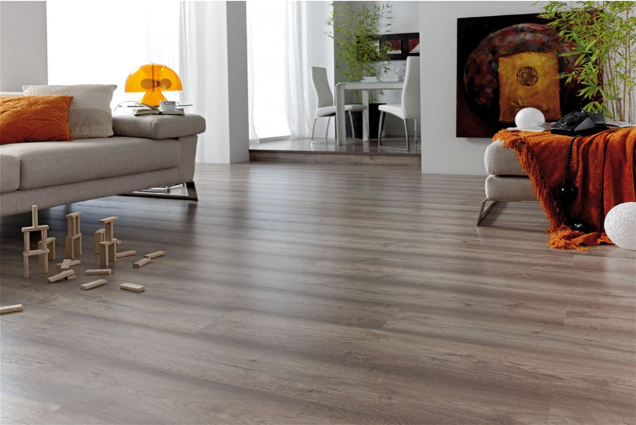 Columbia Oak Light Grey Laminate Flooring 8mm By 189mm By 1200mm  LM008 1