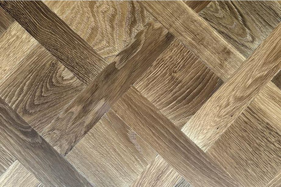 Natural Engineered Flooring Versaille Oak Smoked UV Lacquered 15.3/8mm By 747mm By 747mm VR051 6