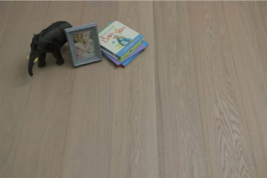 Prime Engineered Oak Click Paris White Brushed UV Oiled 14/3mm By 190mm By 1900mm FL1803 1