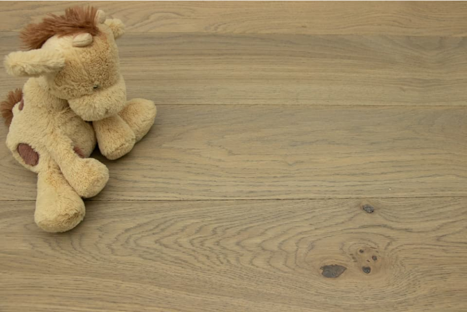 Natural Engineered Flooring Oak Promise Grey Brushed UV Oiled 14/4mm By 150mm By 2000mm FL4183 5