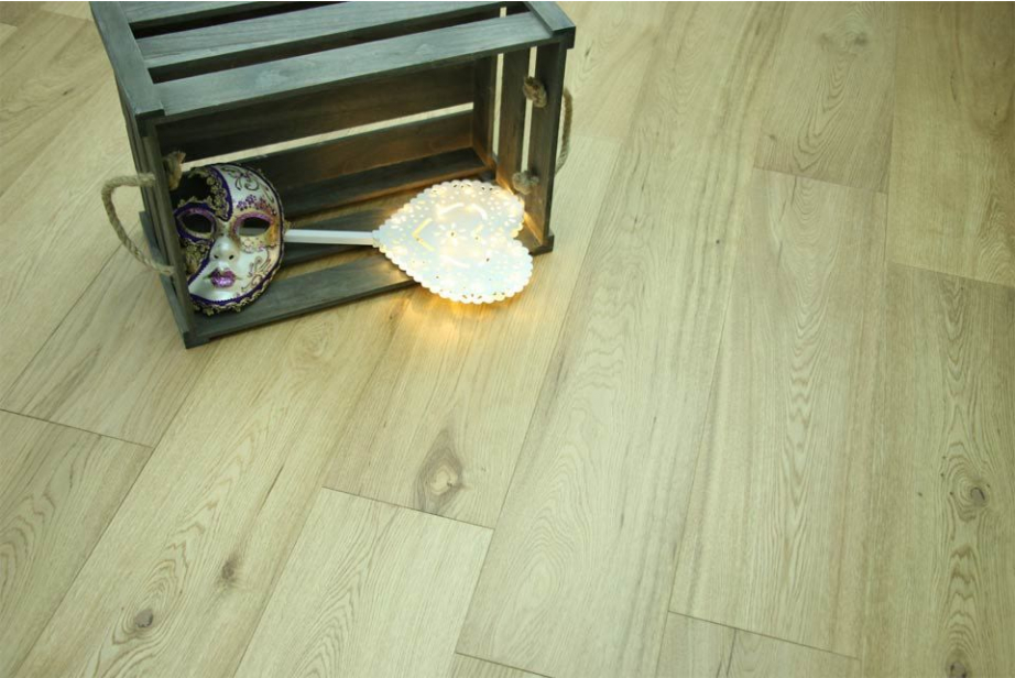 Natural Engineered Flooring Oak UV Lacquered 14/3mm By 260mm By 1300-2300mm GP170 1
