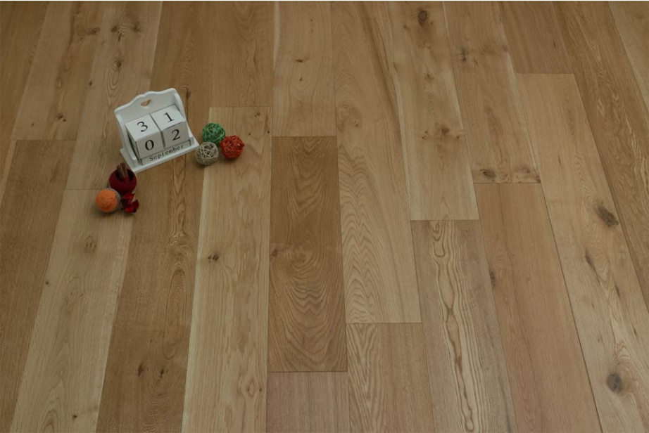 Natural Engineered Flooring Oak UV Oiled 20/5mm By 220mm By 1800-2400mm GP149 1