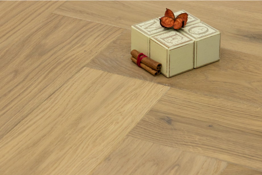 Prime Engineered Flooring Oak Herringbone No 13 Brushed Wax Oiled 14/3mm By 120mm By 600mm FL4423 3