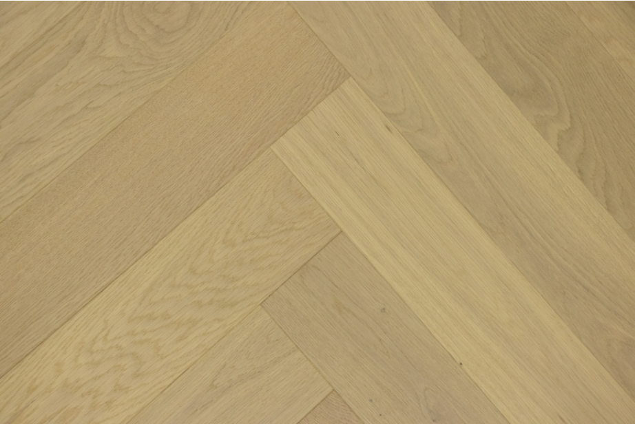 Prime Engineered Flooring Oak Herringbone Non Visible Br UV Matt Lacquered 14/3mm By 98mm By 790mm FL2923 5