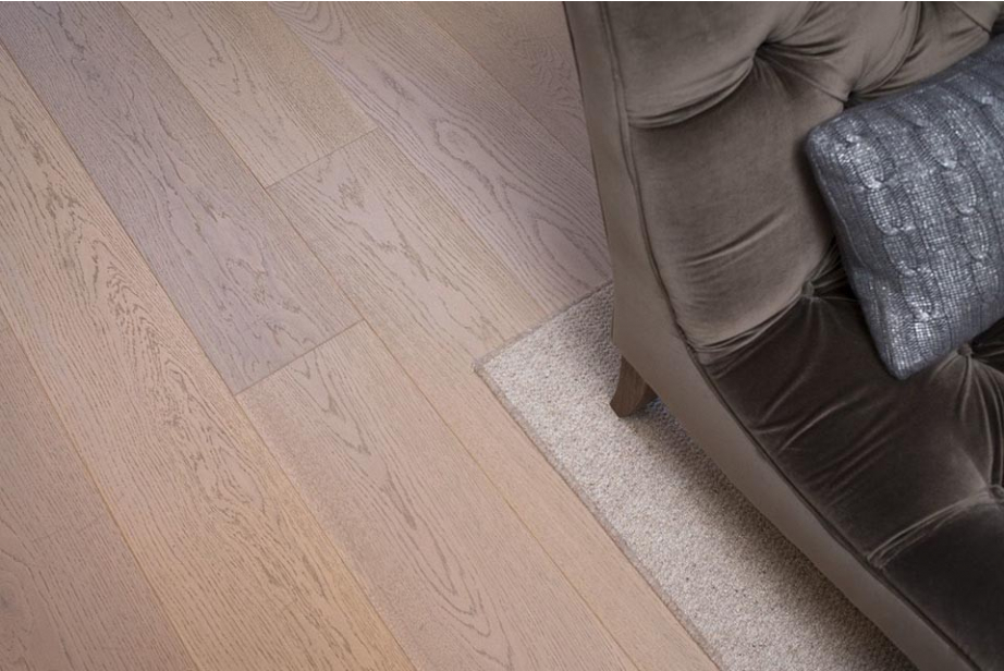 Prime Engineered Oak Paris White UV Oiled 14/3mm By 190mm By 1900mm FL1233 1