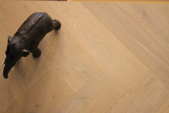 Bespoke Prime Engineered Flooring Oak Click Herringbone Spain Brushed Uv Lacquered 12/3mm By 120mm By 550mm