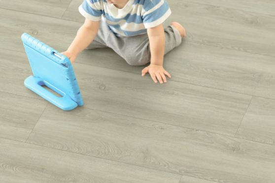 Luxury Click Vinyl Rigid Core Flooring Graphite 4.8mm By 181mm By 1220mm (include 1mm underlay)