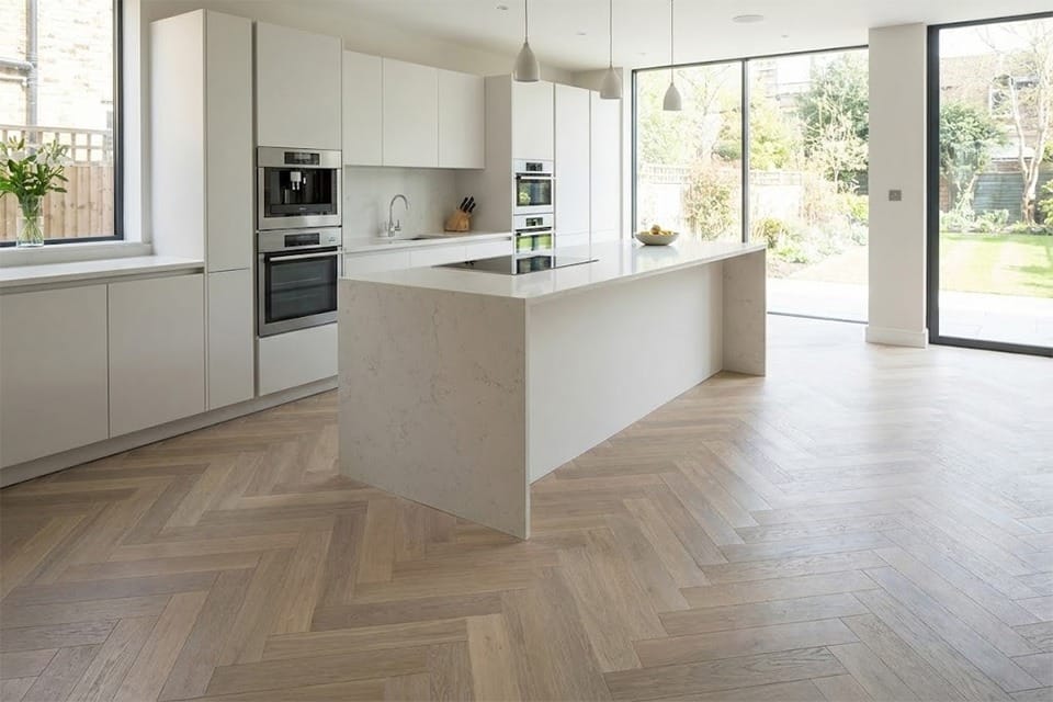 Essenza Prime Engineered Flooring Oak Herringbone Polar White