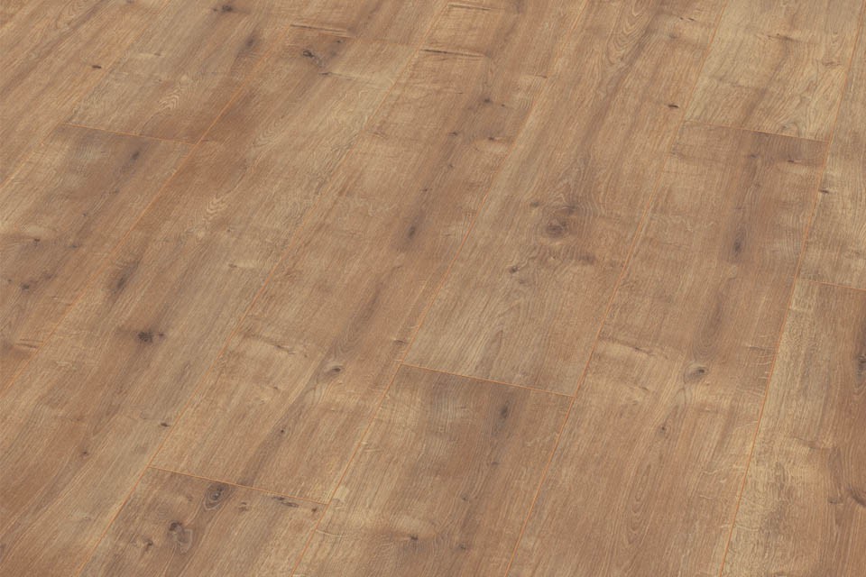 Roble Tobacco Oak Laminate Flooring 8mm By 194mm By 1331mm at Wood and  Beyond
