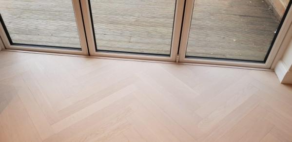Why Replace Your Carpet with Engineered Oak Flooring?